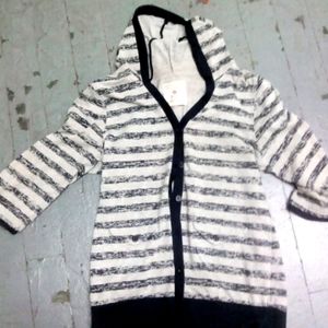 Sweater large stripped with hoodie